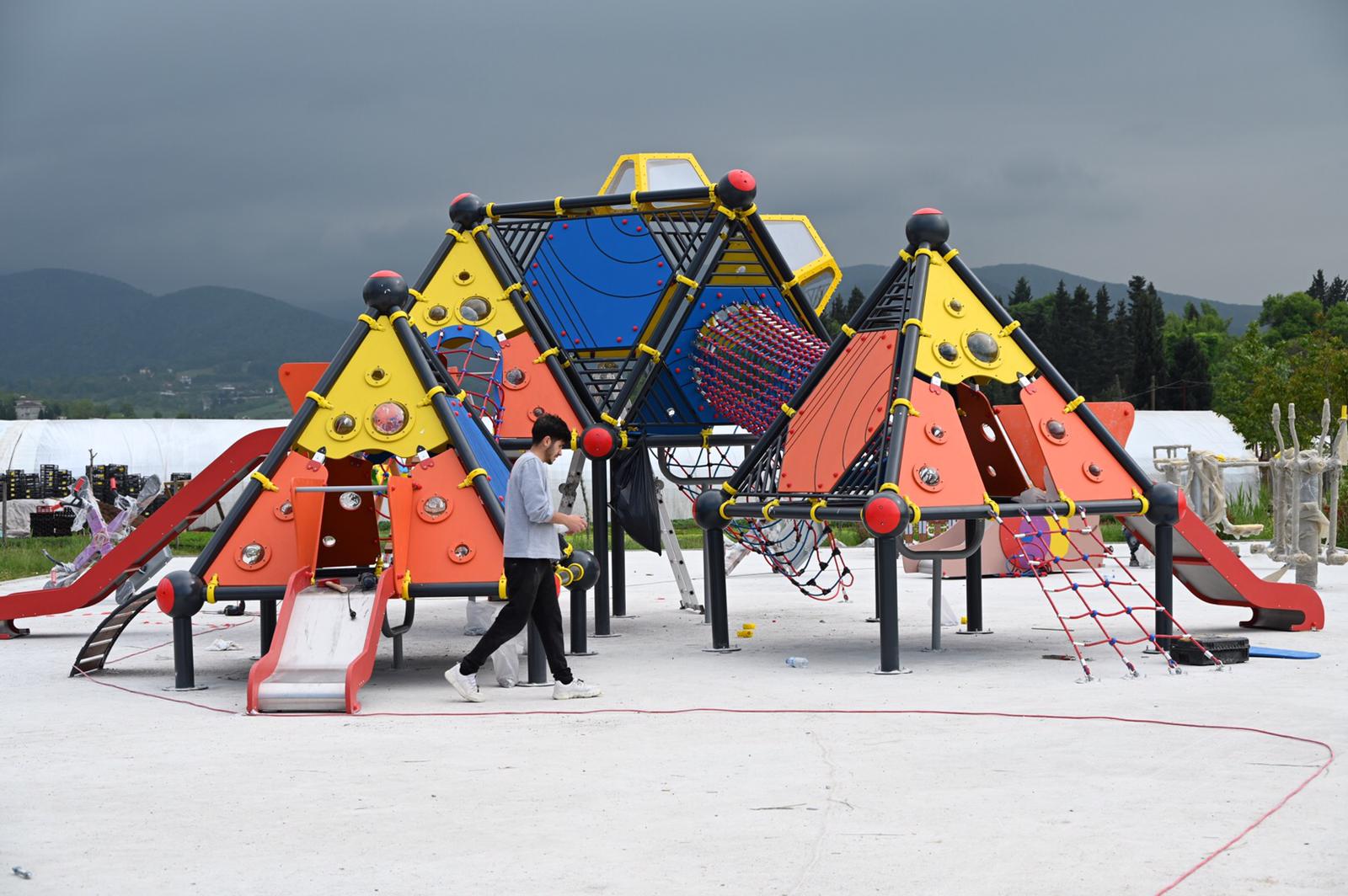 SEYRANTEPE MAHALLESİNE YENİ NESİL PARK