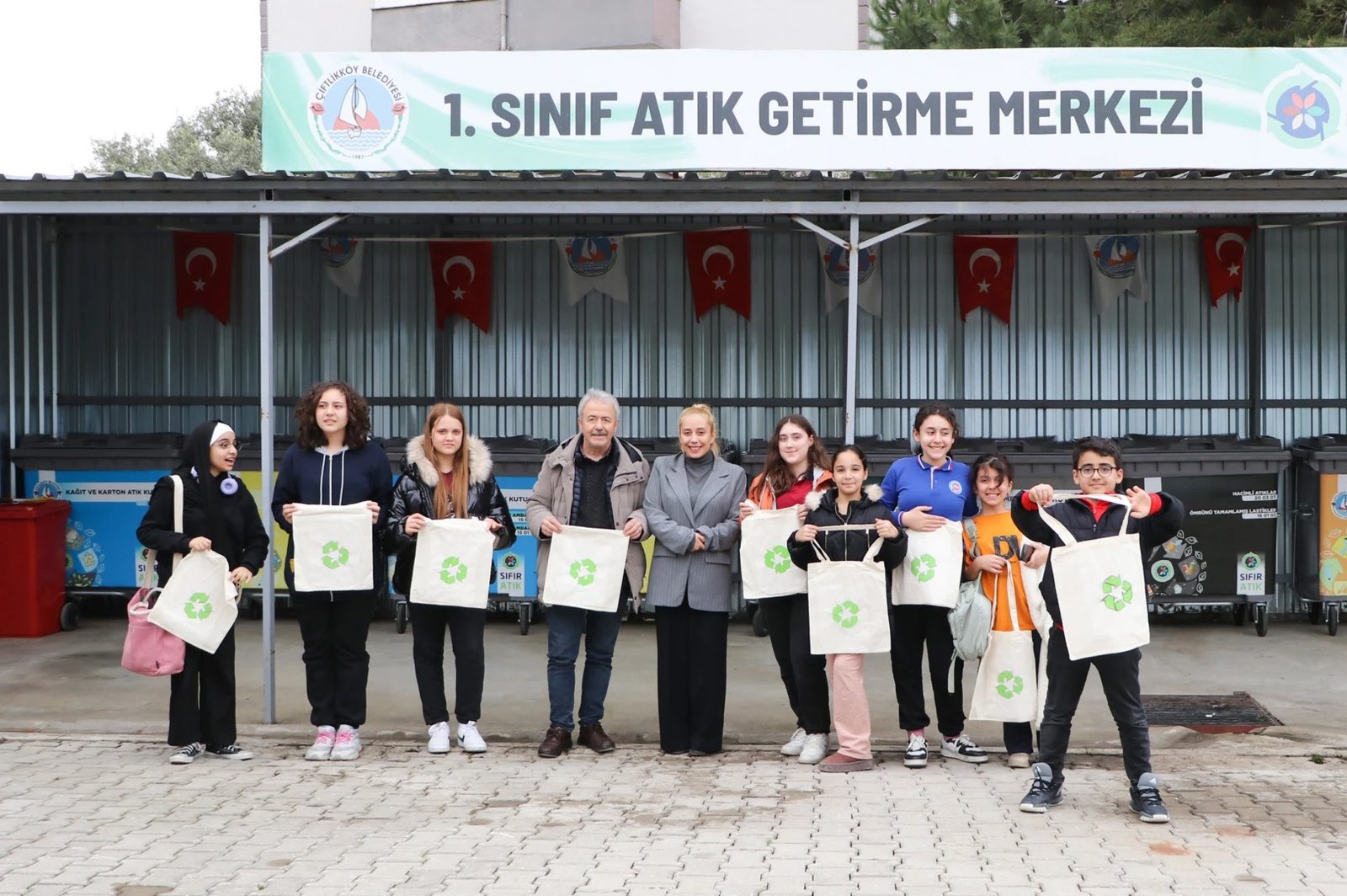ÇİFTLİKKÖY’DE SIFIR ATIK GÜNÜNDE ETKİNLİK