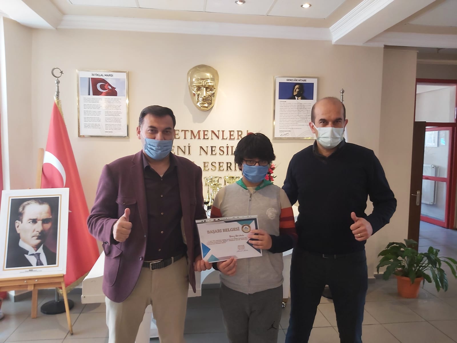 SATRANÇ BİRİNCİSİ İSTEK'DEN