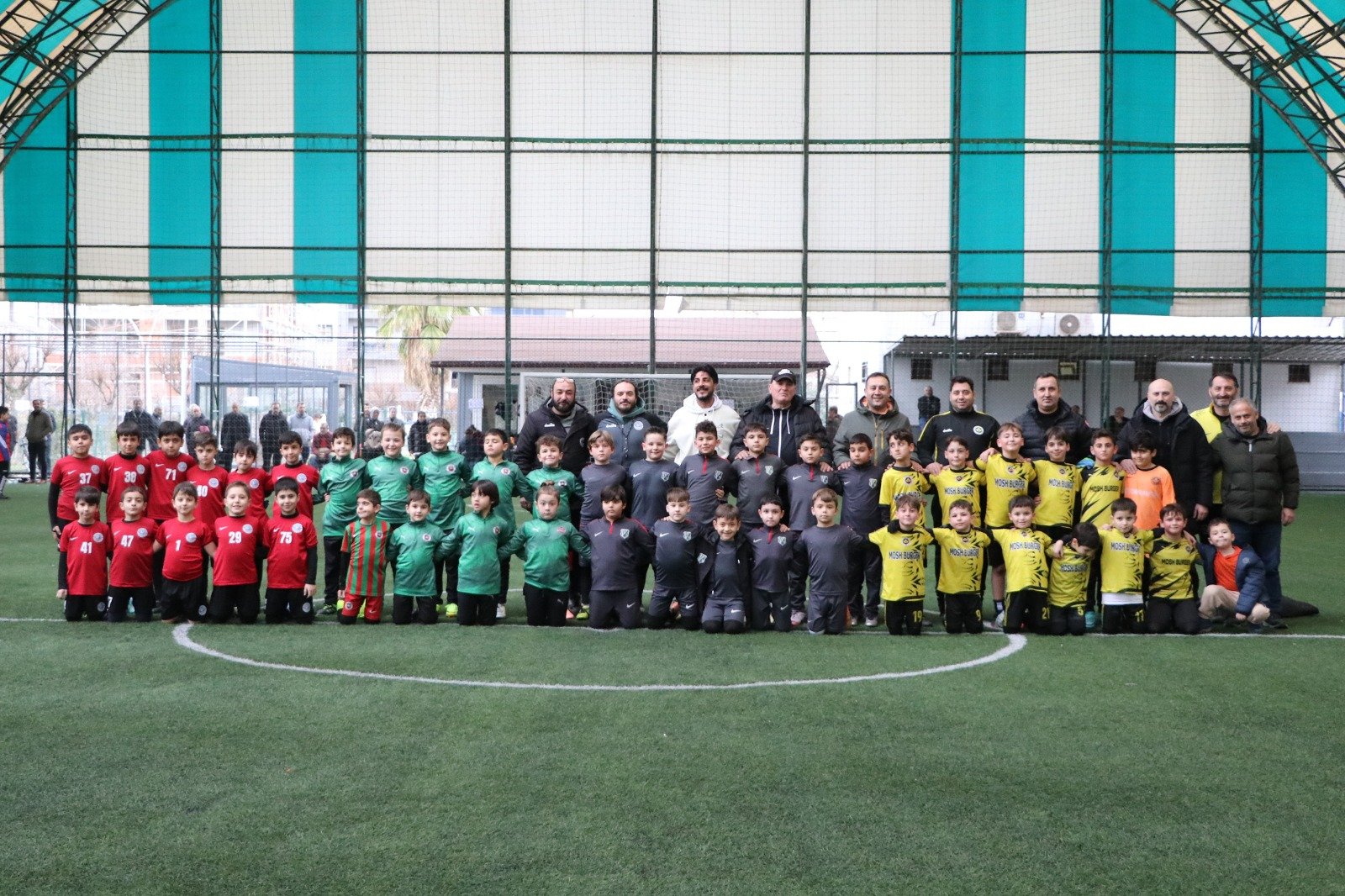 ÇİFTLİKKÖY'ÜN YILDIZLARI