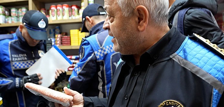 MARKETTE BULUNAN BOZUK ÜRÜNLERE İMHA 