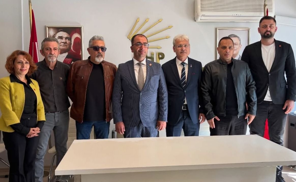 ZAFER PARTİSİNDEN CHP'YE DESTEK ZİYARETİ