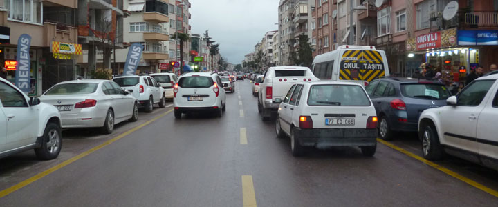 YALOVA'DA 77 PLAKALI, 68 BİN 953 ARAÇ VAR