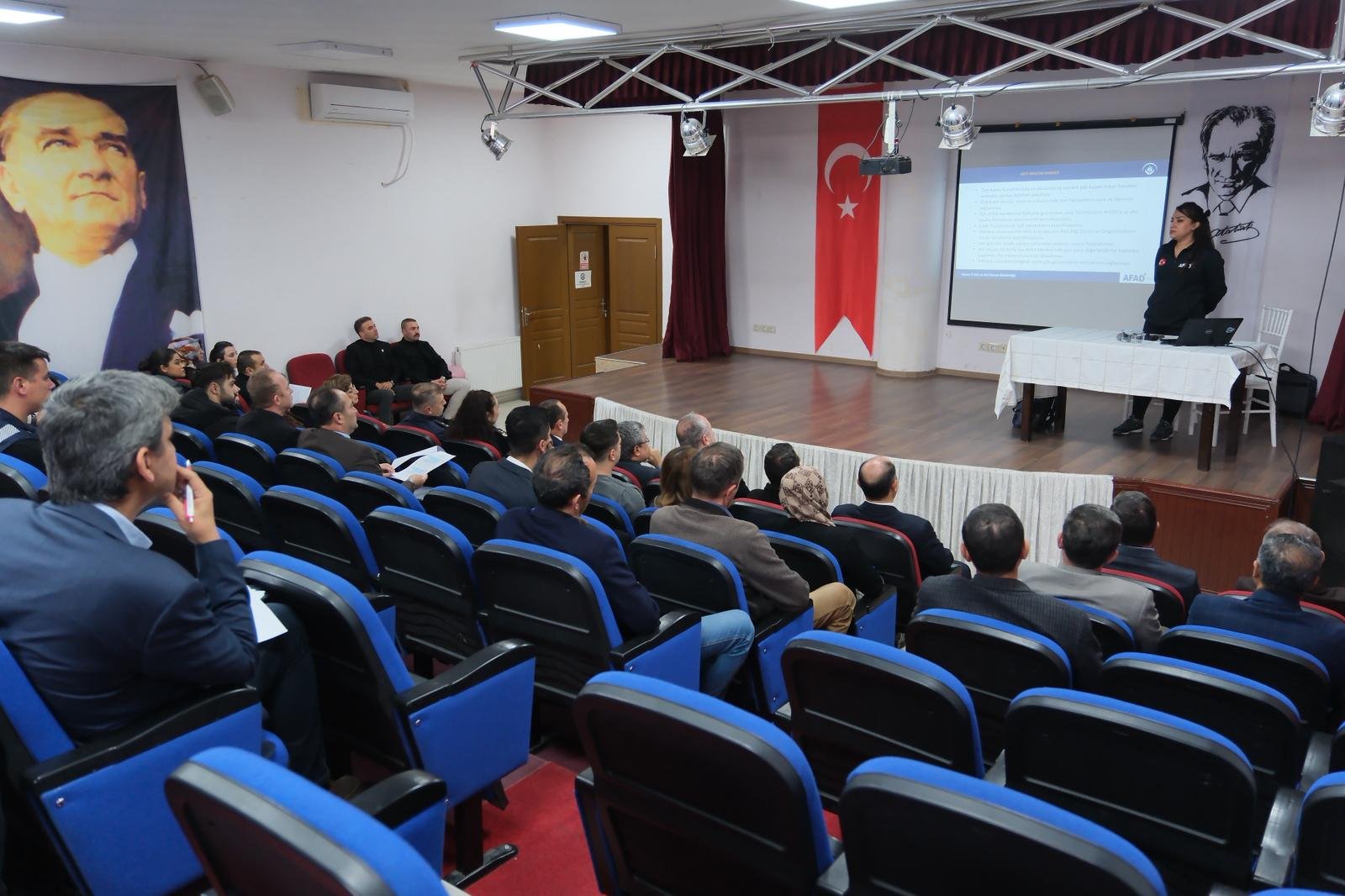 ÇİFTLİKKÖY’DE DEPREM TATBİKATI HAZIRLIĞI