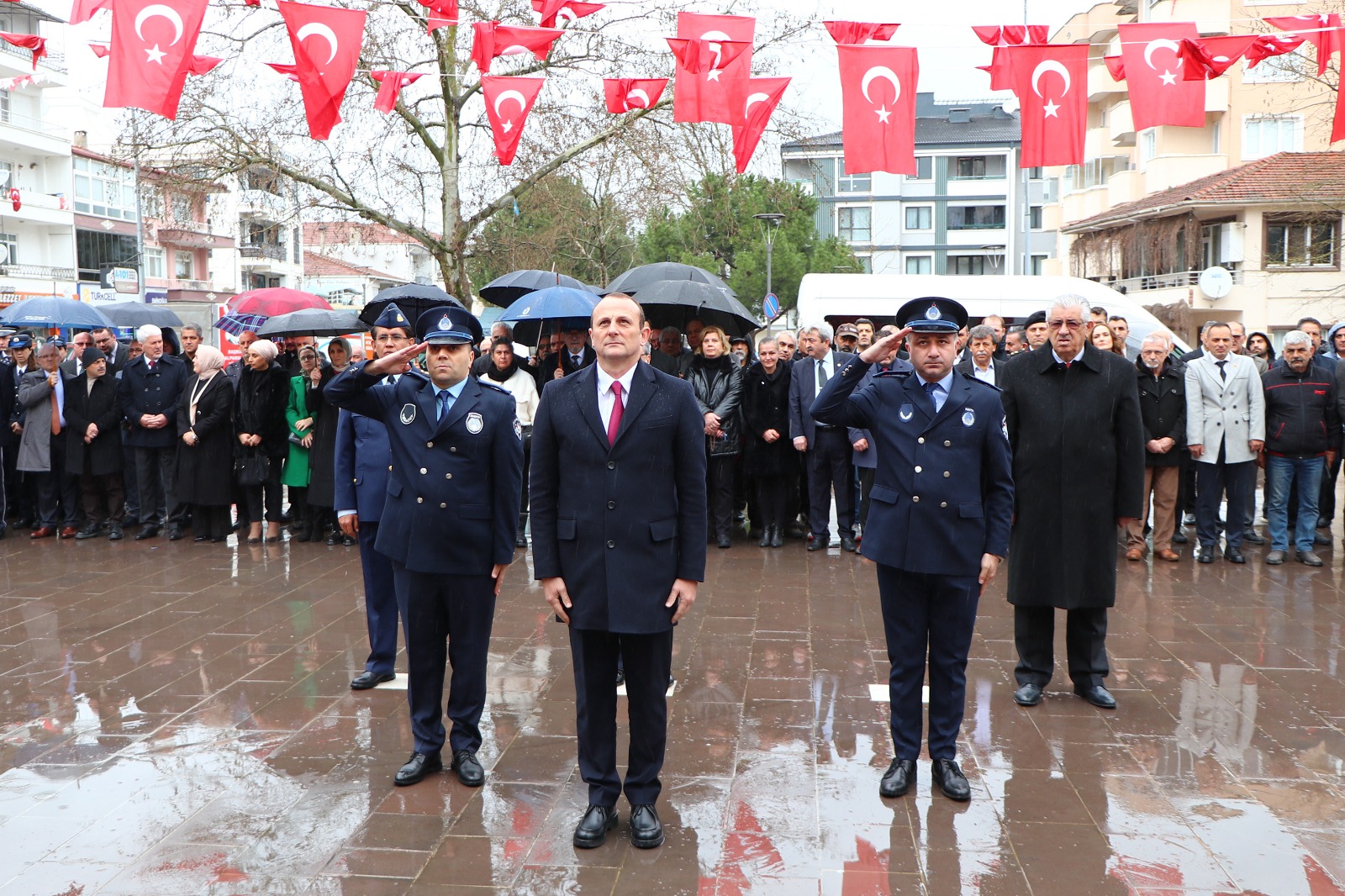 ÇİFTLİKKÖY'DE 18 MART ANMASI YAPILDI