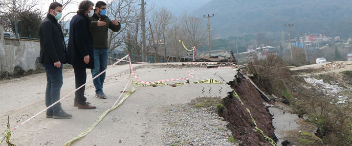 ÇINARCIK HASANBABA YOLUNDA HEYELAN