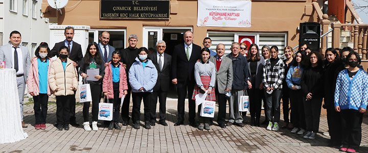 ÇINARCIK'DA KÜTÜPHANE HAFTASI 