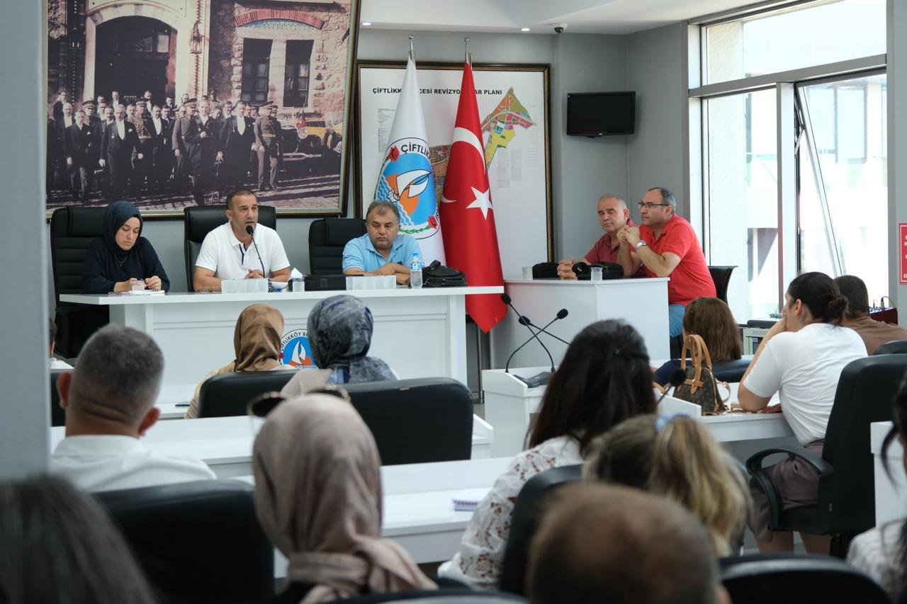 ÇİFTLİKKÖY'DE  DİJİTAL DÖNÜŞÜM BAŞLADI