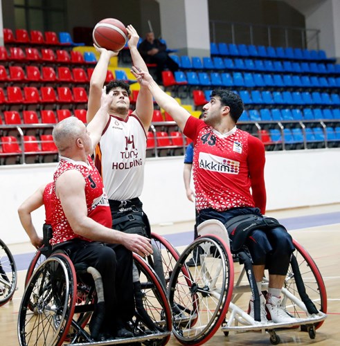 GALATASARAY 74 YOSK 48