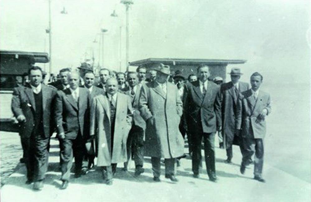 1949 YILI İSTANBUL VALİSİ GÖKAY YALOVA'DA