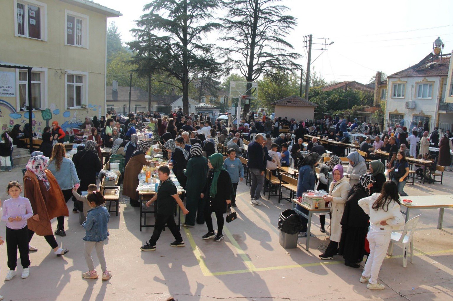 ARMUTLU'DA BALIK FESTİVALİ YAPILDI