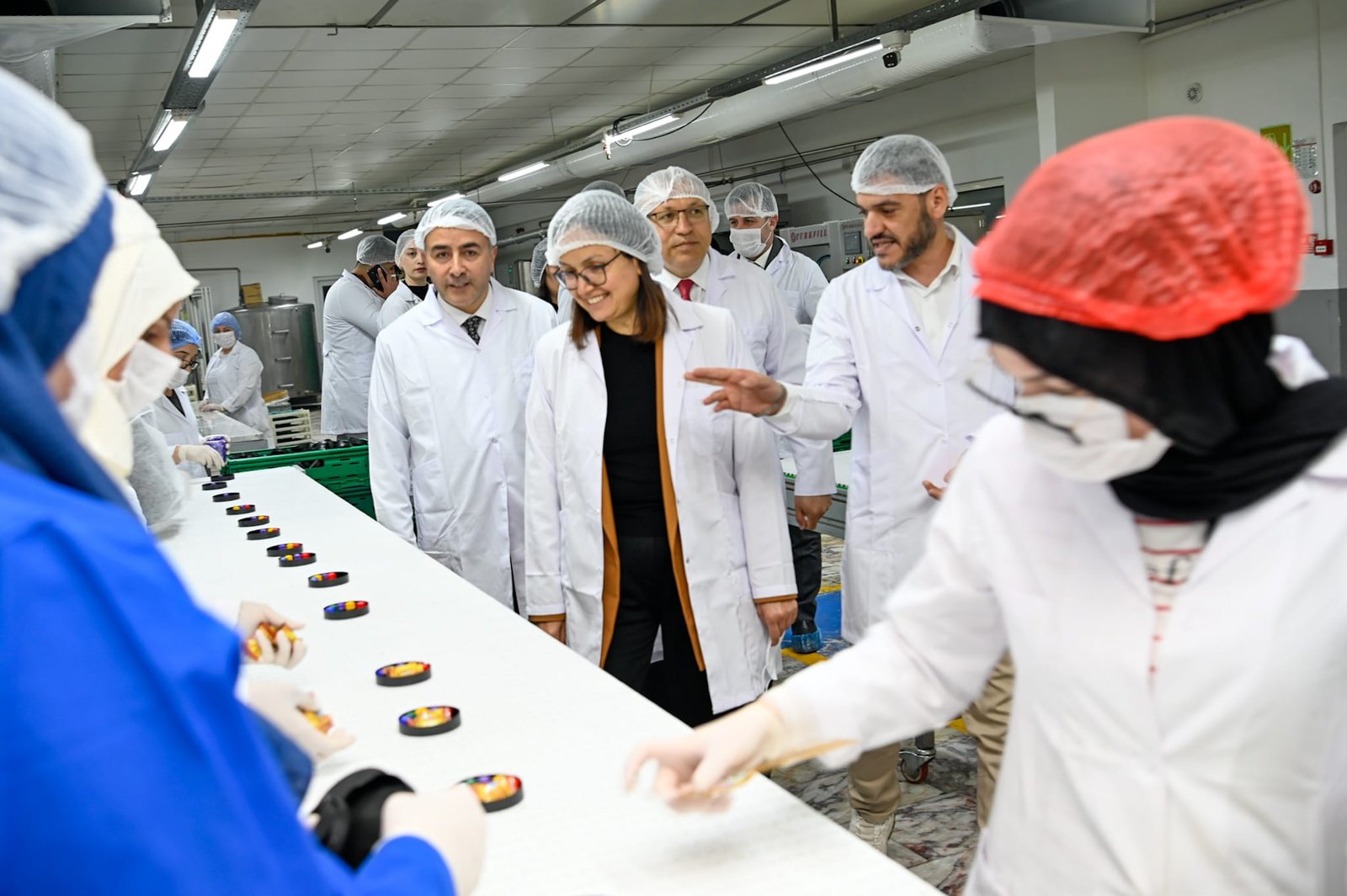 1 MAYIS ÖNCESİ ÇALIŞANLARA ZİYARET