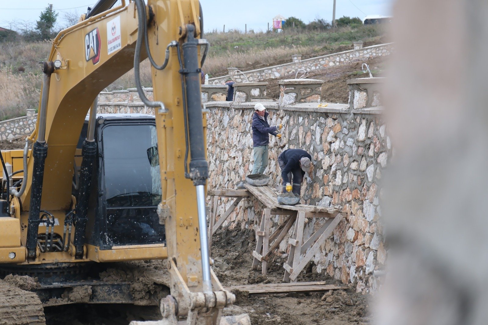 ÇİFTLİKKÖY’DE ALTYAPI ÇALIŞMALARI 