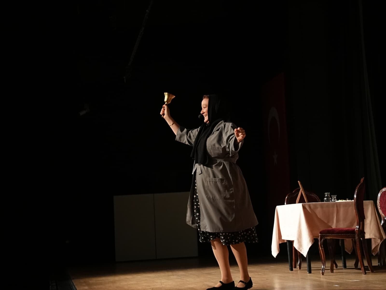 RDKM'DE ADİLE NAŞİT'E SAYGI GECESİ