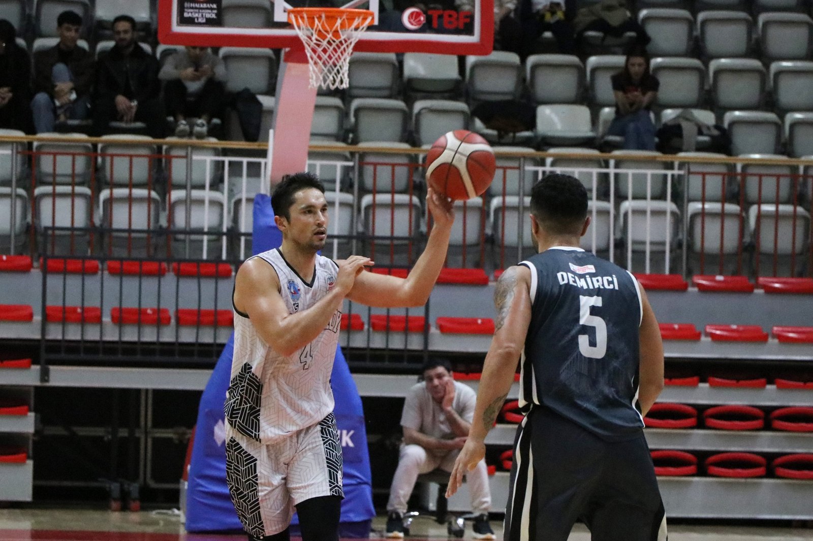 ÇİFTLİKKÖY 73 ETİMESGUT 66