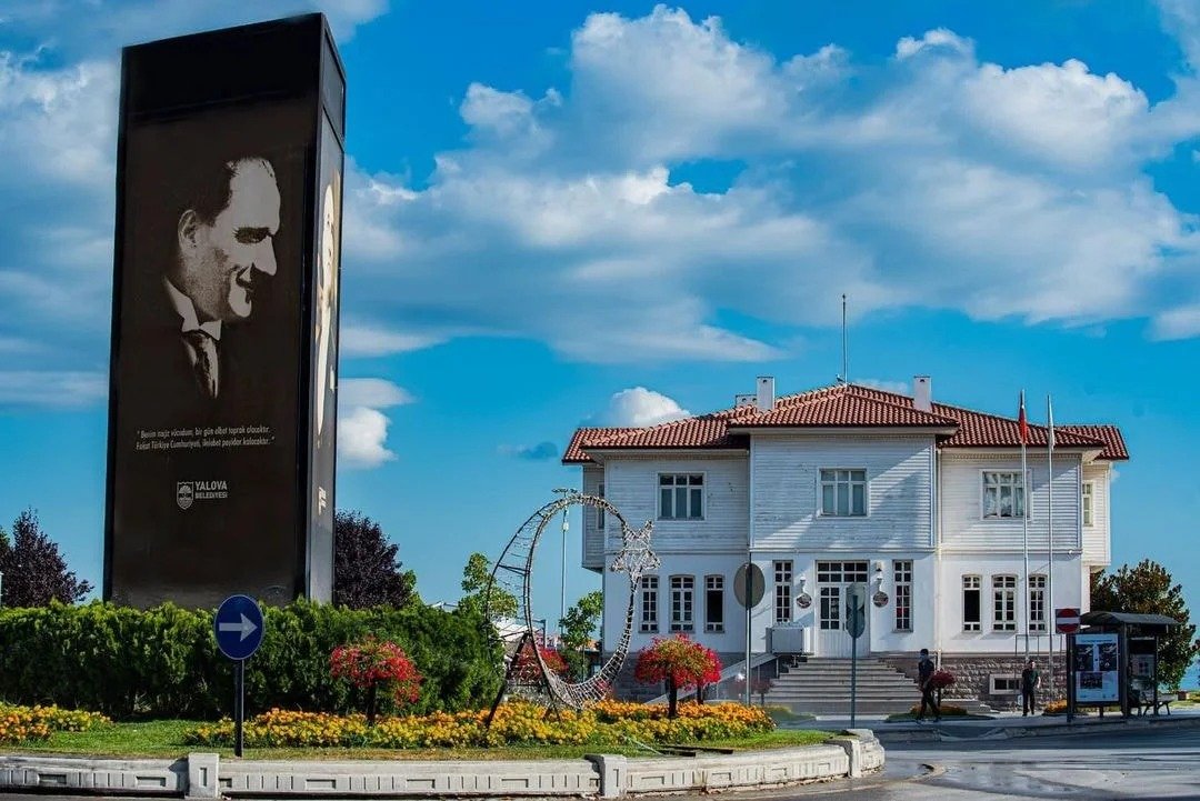  YALOVA BELEDİYESİNDEN 10 KASIM ANMASI 