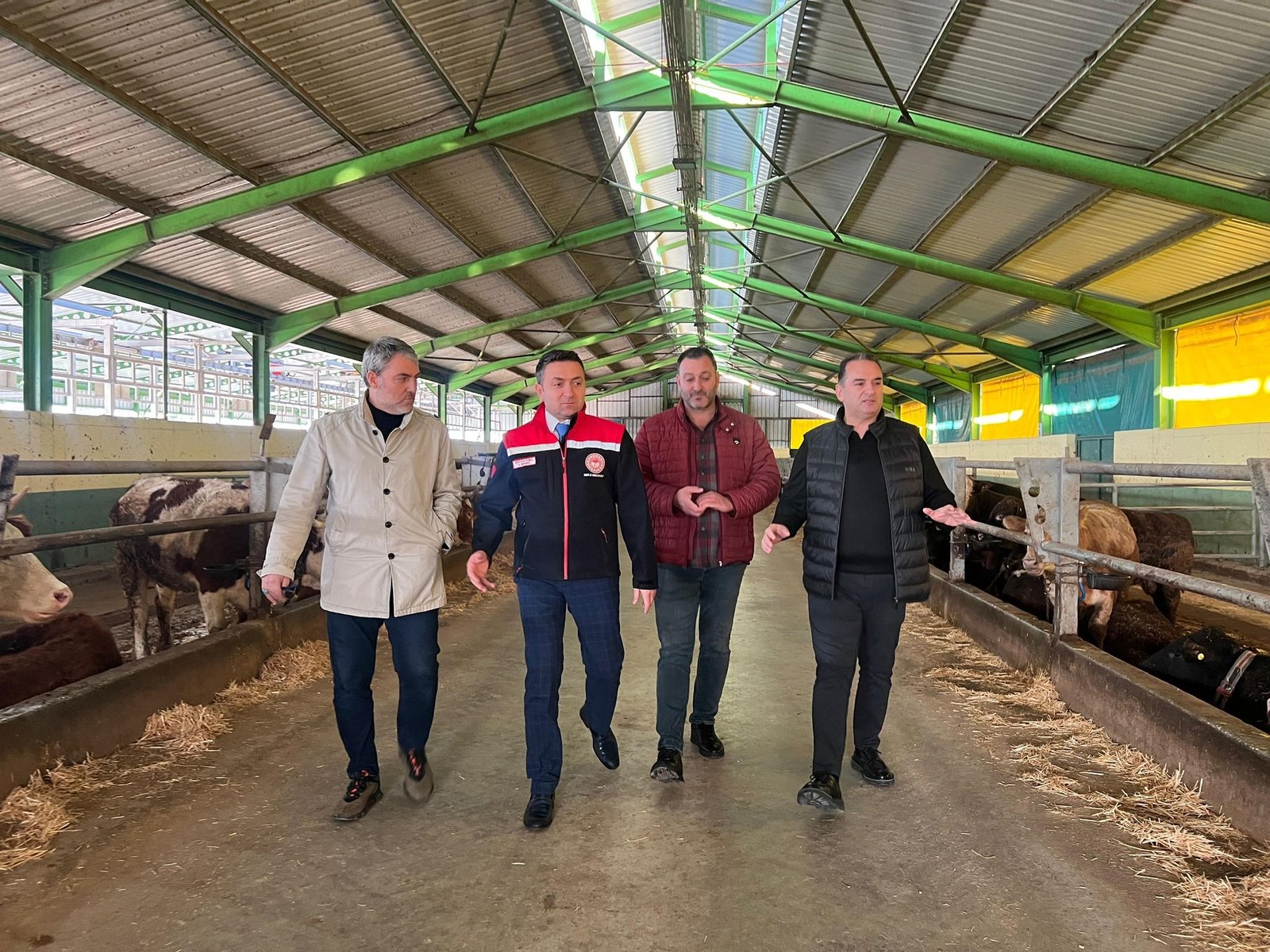 GÜLEÇ BESİ ÇİFTLİĞİ’NE İLMEÇ’TEN ZİYARET