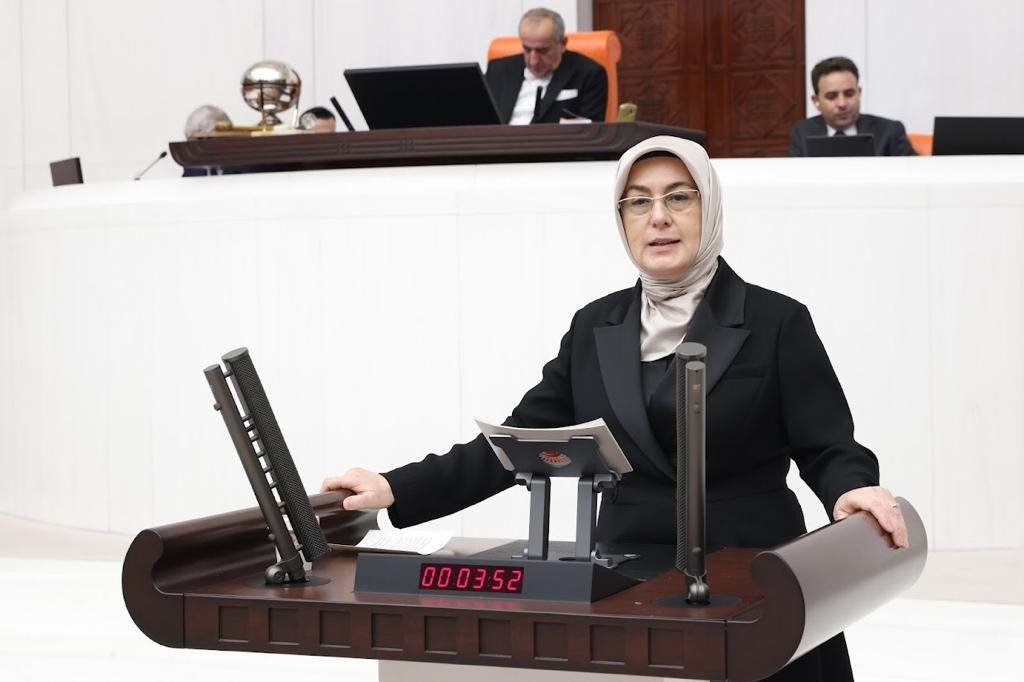 AK PARTİ MİLLETVEKİLİ AKYOL,  CUMHURİYET BAYRAMINI KUTLADI