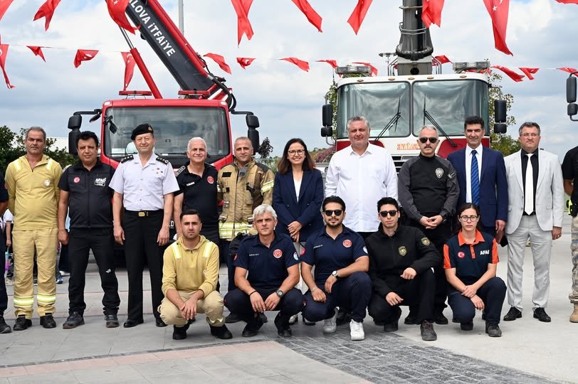 YALOVA'DA İTFAİYE HAFTASI KUTLANDI