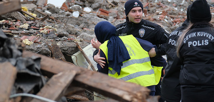 YALOVA'DA DEPREM TATBİKATI GERÇEKLEŞTİ 