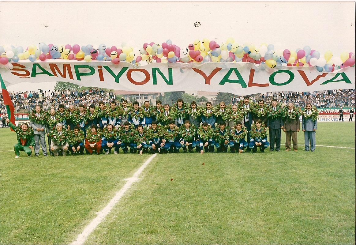 1989 YILI NAMAĞLUP ŞAMPİYON YALOVASPOR