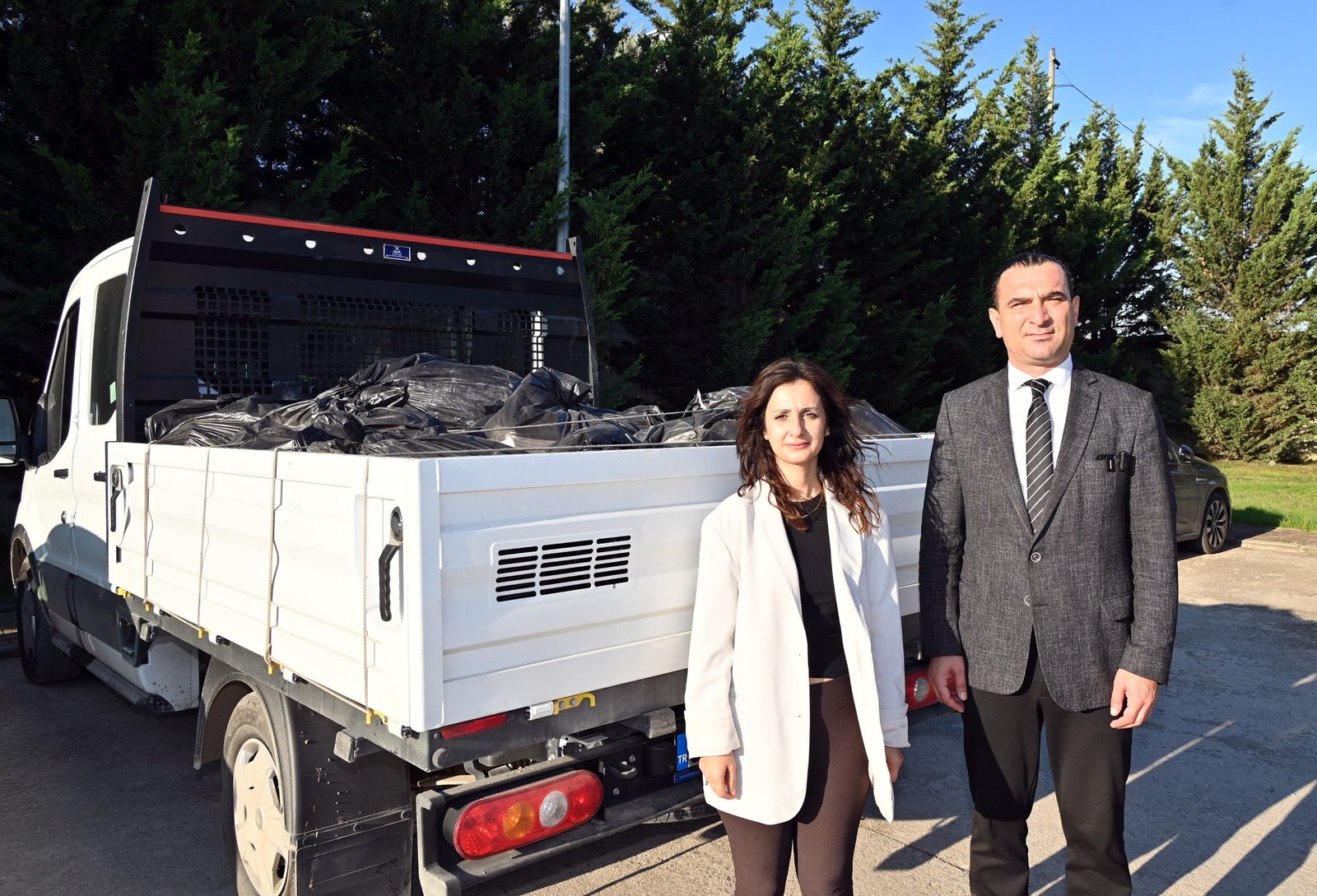 ATIK İLAÇLAR  BERTARAFA GİDİYOR