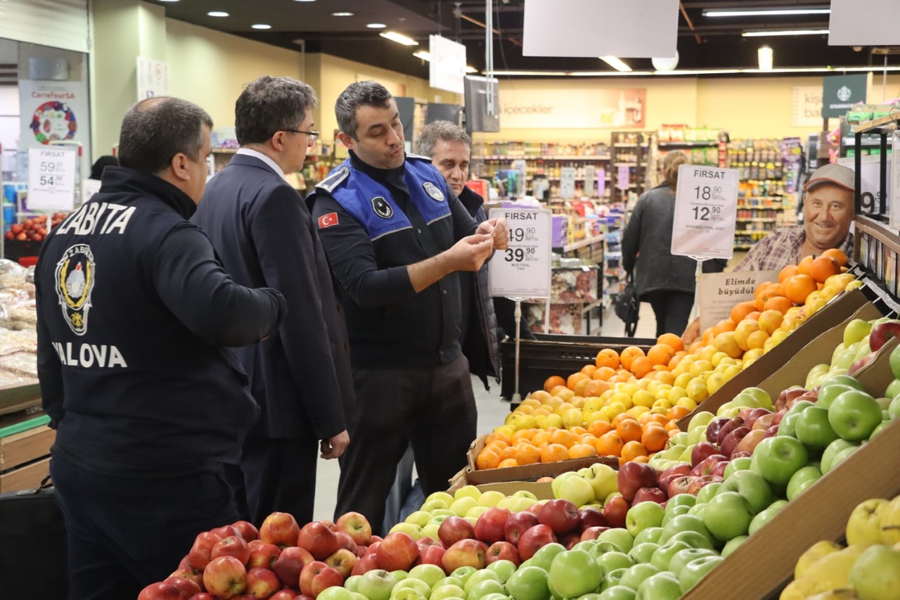 PAZAR VE MARKETLERDE DENETİM YAPILDI