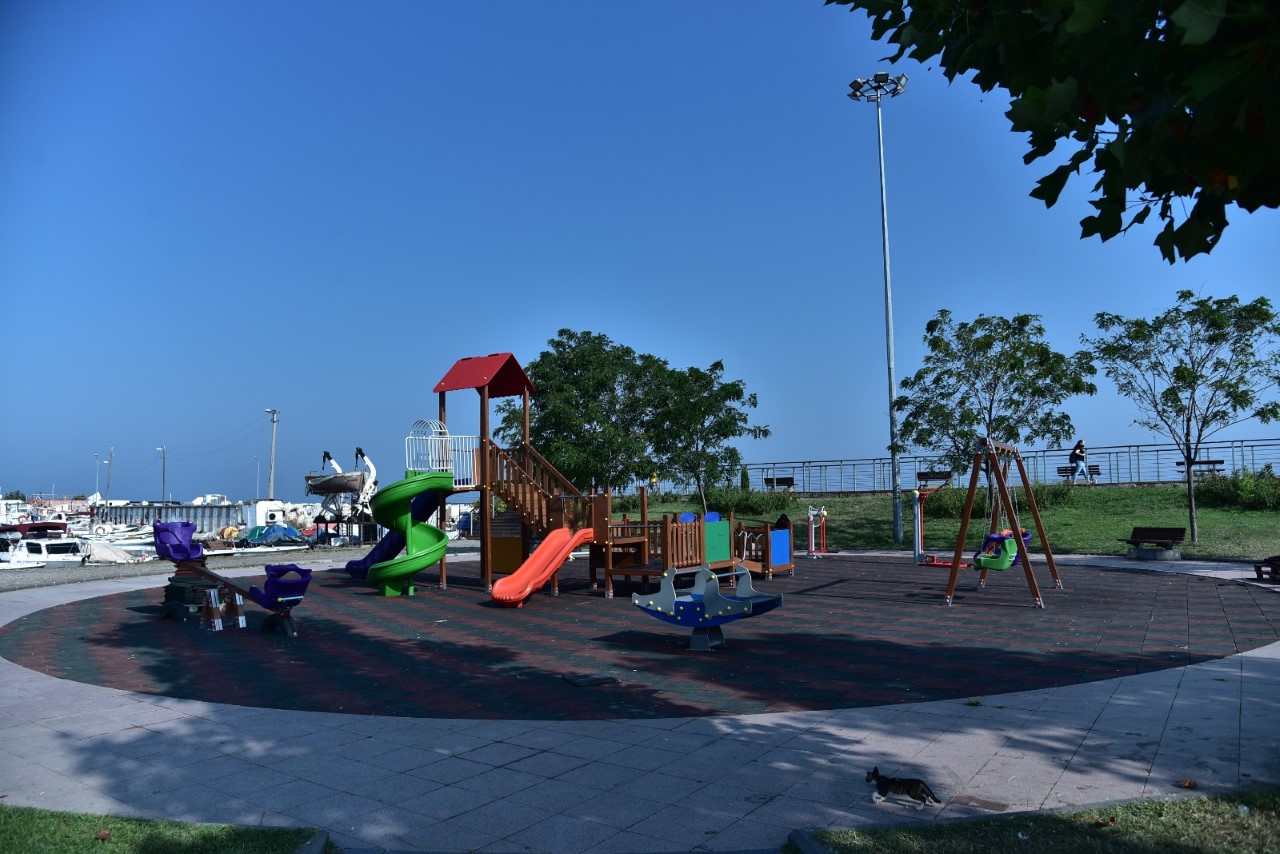 ENGELSİZ PARK YENİLENDİ