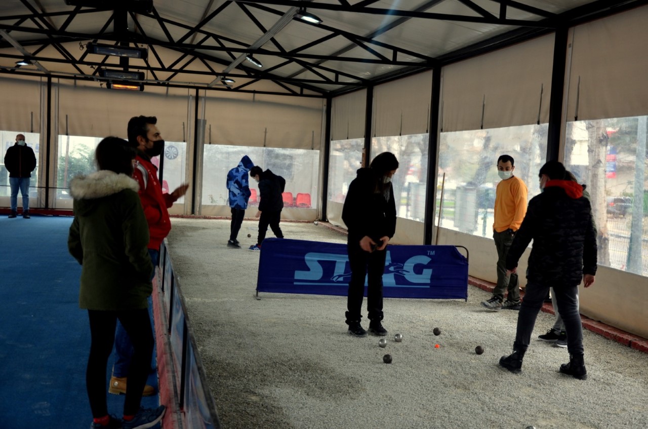 ÖĞRENCİLERİN BOCCE SPORU