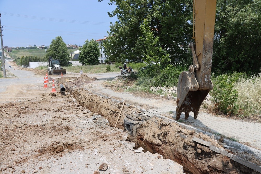  İÇME SUYU HATTI ÇALIŞMASINA BAŞLANILDI