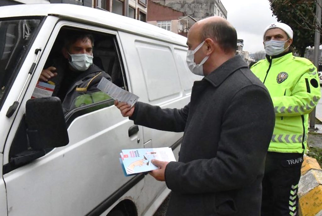 ORAL: TRAFİK KURALLARINA UYMALIYIZ..