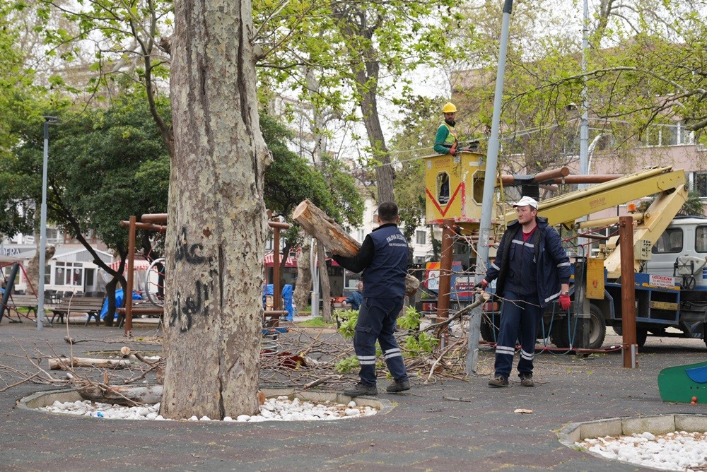 GAZİPAŞA CADDESİ ÜZERİNDE YOĞUN ÇALIŞMA