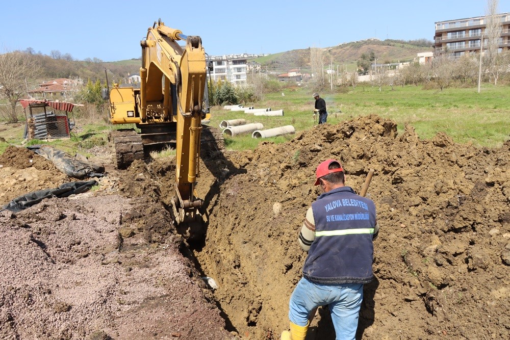 YALOVA'DA ALT YAPI ÇALIŞMALARI SÜRÜYOR