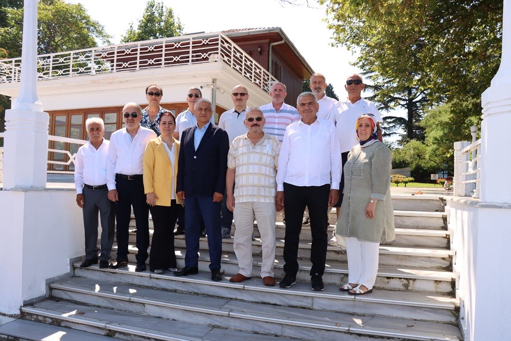 BELEDİYE ŞİRKETLERİ YÖNETİM KURULU BİR ARAYA GELDİ