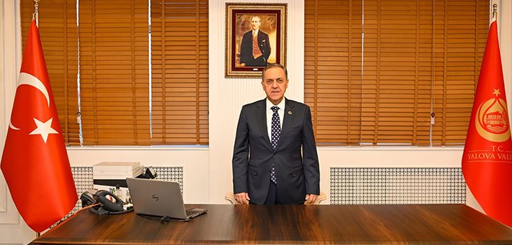 YALOVA VALİSİ USTA GÖREVE BAŞLADI
