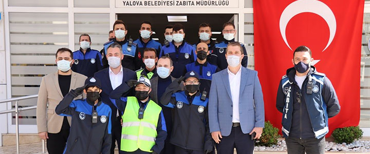 YALOVA'DA ÖZEL ÇOCUKLARA 23 NİSAN JESTİ