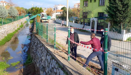 ÇİFTLİKKÖY GACIK DERESİ TEMİZLENİYOR