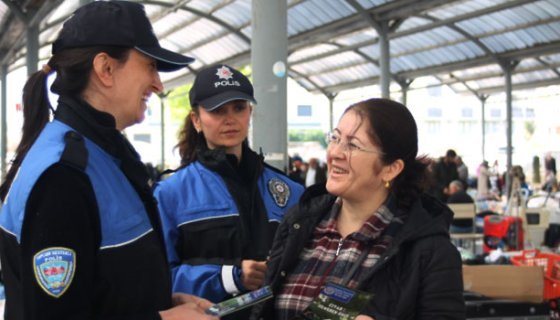 POLİSLER BİT PAZAZARINDA VATANDAŞI UYARDI