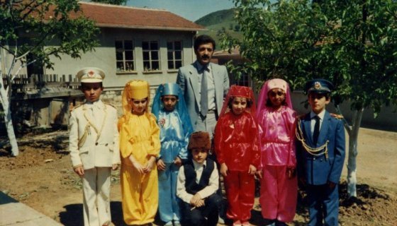 1981 YILINDA ŞENKÖY'DE KUTLANAN 23 NİSAN ÇOCUK BAYRAMI